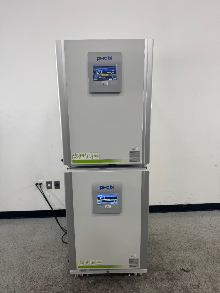 Image of PHCBI Doublestack CO2 Incubator